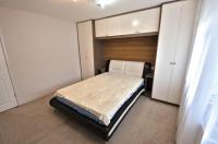 Isleworth - Apt - Stay 4 - Parking - Riverside - B&B Isleworth