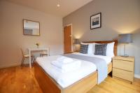 B&B London - Russell Square Serviced Apartments by Concept Apartments - Bed and Breakfast London