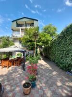 Guest House Deme - B&B