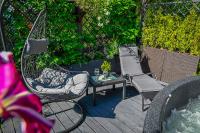 Domek w górach - Prywatne Jacuzzi, Sauna, Grota Solna - PANORAMA CHEŁM SKI&SPA - B&B Myślenice