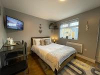 Westend Holiday Let 4 Brecon - B&B