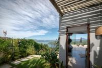 Suite mit Queensize-Doppelbett und Meerblick