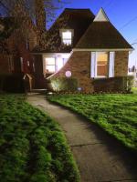 Vintage Charm, E. Eng. Village, 10mins to Dt. Det. - B&B
