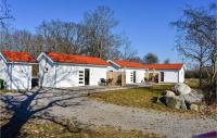 B&B Hasslö - Lovely Home In Hassl With Kitchen - Bed and Breakfast Hasslö