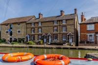 B&B Towcester - 3 Canalside Cottages - Bed and Breakfast Towcester