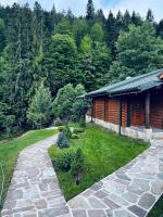 Котеджi у Бажанiв - B&B Tatariv