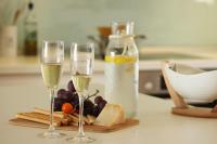 Apartments Ema near beach - B&B Macarsca