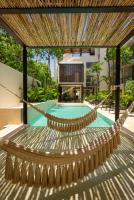 Stylish 2BR with Rooftop & Private Pool - La Veleta - A302 - Chambres d’hôtes Tulum