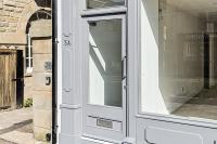 Modern 2 Bed Apartment, Open Living, High Street - Bed and Breakfast Swansea