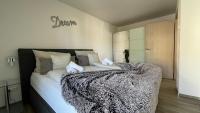 Apartamento con balcón - 2