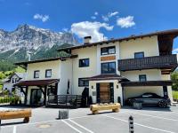 Tiroler Alpblick Appartements - B&B Ehrwald