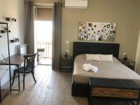 Deluxe Double Room with Balcony and Sea View