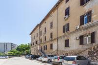 Apartmani CroAdriaStay Pula - B&B