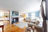 Meet Me at the Cape - B&B Barnstable