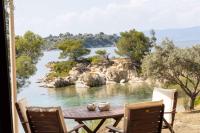 B&B Vourvourou - Villa Secret Paradise Bay by Rentals Pro- Vourvourou Halkidiki - Bed and Breakfast Vourvourou
