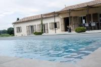 Villa climatisée avec piscine CHAUFFÉE au cœur du massif d'Uchaux , calme absolu ! - Ferienwohnung
