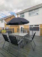 Bee At Home - B&B Cefn-coed-y-cymmer