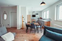 B&B Senheim - Design Fewo in Senheim, Netflix, Waschmaschine, 80 qm2 Dachterrasse - Bed and Breakfast Senheim