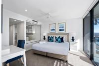 2 Bedroom Superior Apartment with Ocean Views - Tower 1