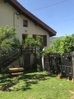Belladone Guest House theys Les 7 Laux - B&B