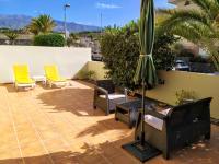 Apartamento HAKUNA MATATA con gran terraza, planta baja - B&B