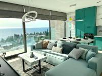 B&B Gjilek - Turquoise Aarohi Apartment by DAMM's Villas - Bed and Breakfast Gjilek