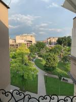 Alo Alo Apartman 6 - Ferienwohnung Kruševac