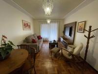 Apartamento para 9 pessoas - Blumenhaus 201 - uma quadra da Rua Coberta! - B&B