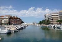 Superbe T3 climatisé calme Marina canet 2 min de la plage - B&B
