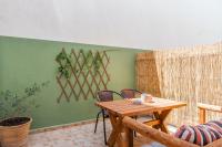 Avra Suites in City center - 50m to Beach - B&B Khersónisos