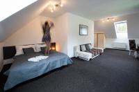 Double Room (2 Adults + 2 Children)