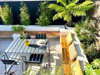 The Keep - a stylish retreat opposite Deal Castle and seconds to the beach - B&B