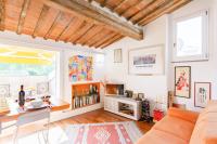 B&B Pisa - Piazza dei Cavalieri Orange Attic Apartment - Bed and Breakfast Pisa