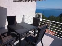 Apartment mit Terrasse