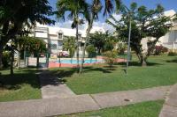 Paradise Duplex avec piscine et accés Plage - B&B