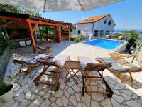 B&B Jadranovo - Holiday house with private pool and sauna - Bed and Breakfast Jadranovo