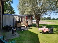 B&B Putten - Pipowagen 'klein Hoonhorst' - Bed and Breakfast Putten