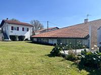 T2 Bis à Cambo-les-Bains avec jardin, parking et internet - FR-1-495-21 - Chambres d'hôtes Cambo-les-Bains