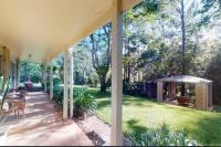 B&B Upper Caboolture - The Manor! - Bed and Breakfast Upper Caboolture