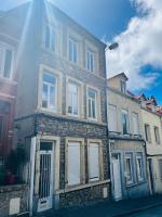 Appartement aux portes de la Vieille Ville - B&B