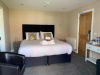 Camera Deluxe Doppia con Letti Singoli