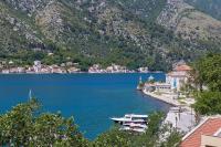 Apartment Plagenti with Sea View - B&B Cattaro