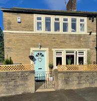 Cute and cosy 2 bed cottage - B&B Honley