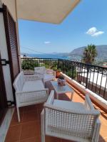 Chrisas Apartment Chania - B&B Chionato