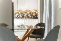 Blackbird Spacious 2BD Apartment close to the beach - B&B Xylokastro