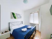 Double Room with Private External Bathroom