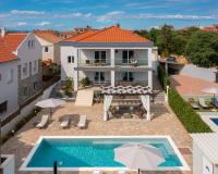 Villas Pakoštane - Bed and Breakfast Pakoštane