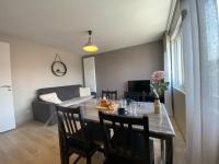 Champêtre - Gîte entièrement neuf à 100 mètres de la plage - B&B