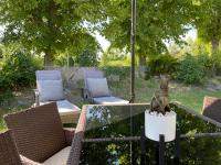 Naturnahes, neu eingerichtetes Apartment mit 1 Schlafzimmer - B&B Neu Gaarz