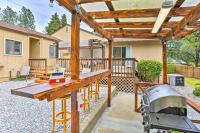 B&B Shasta Lake - Shasta Lake Escape Near Redding with Fire Pit! - Bed and Breakfast Shasta Lake